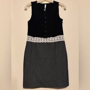 Kenzie Black and White Sleeveless Dress size Medium